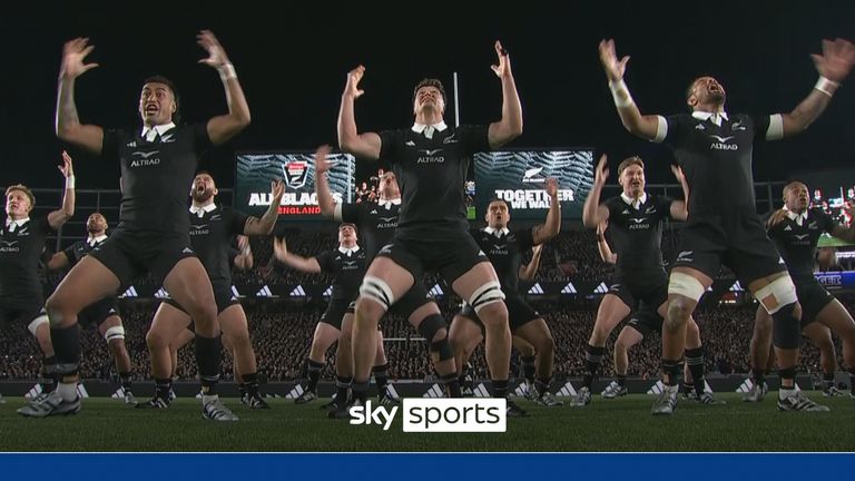 New Zealand perform the haka in the second Test against England